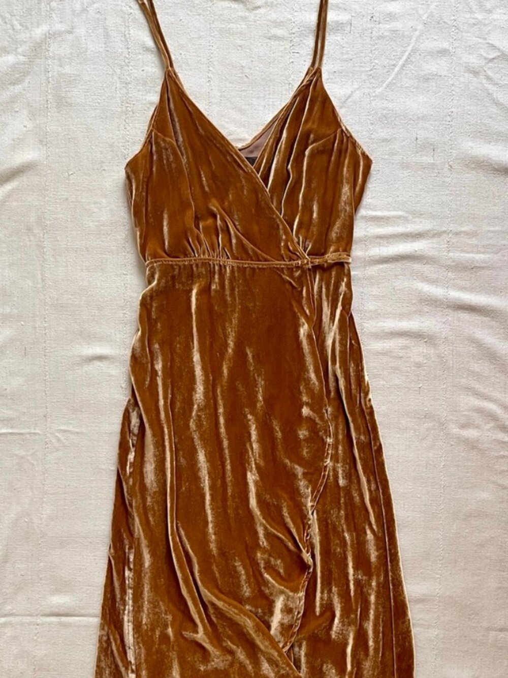 REFORMATION Anoush Gold Velvet Silk blend Soft Wrap Tulip Hem Dress sz XS